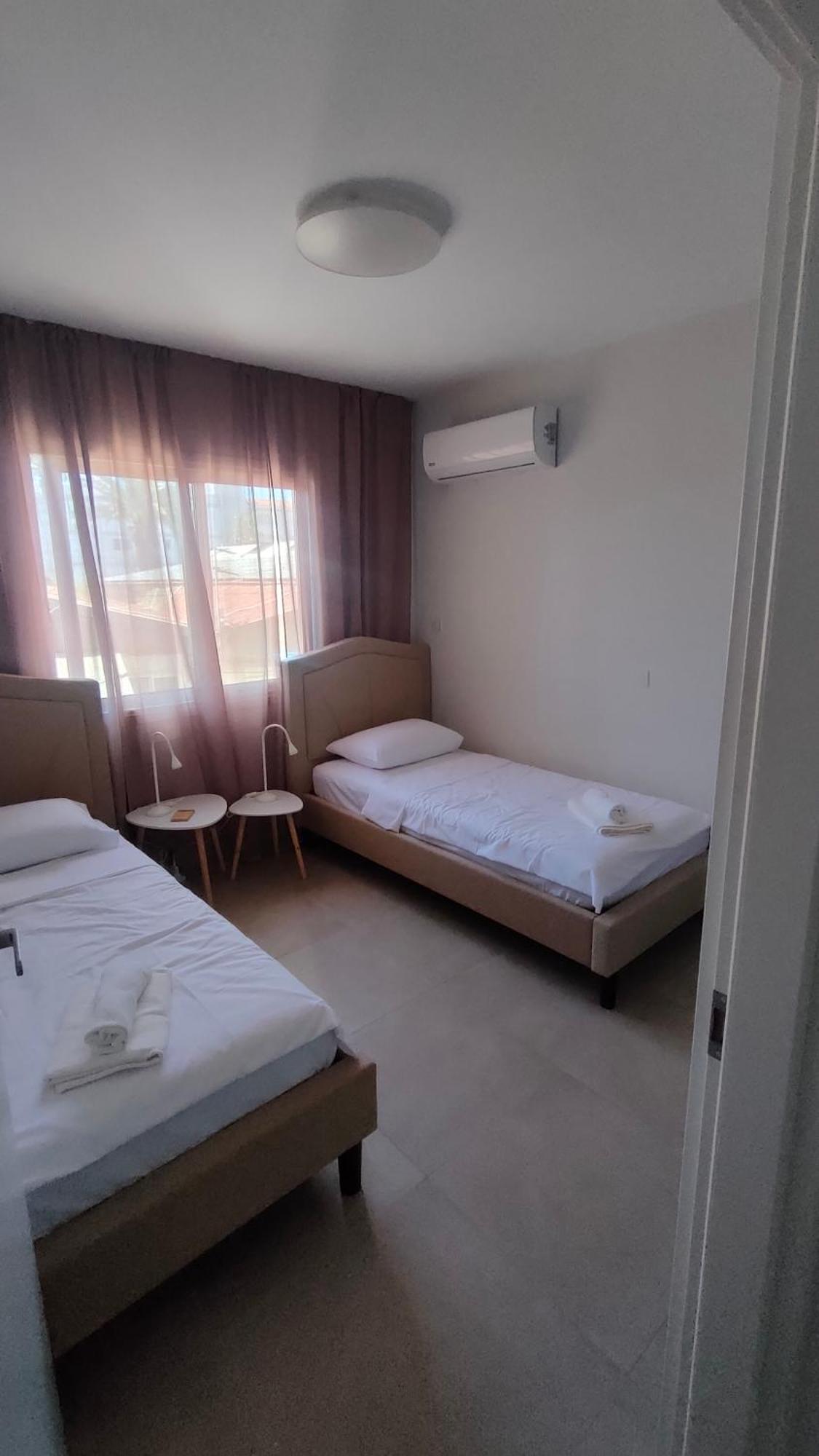 Two Bedroom Apartment With Pool Pafos Exterior foto
